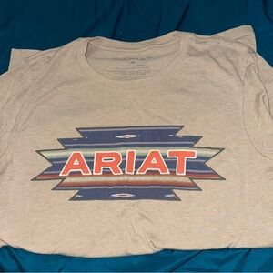 Medium Ariat T-shirt!
